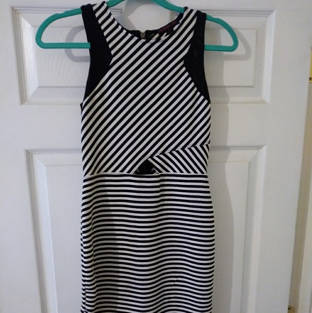 Bodycon striped dress